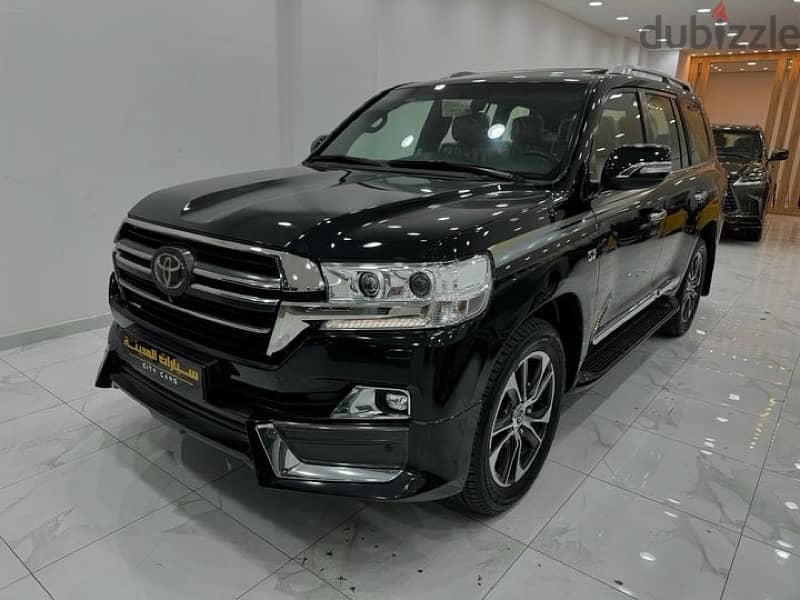 Toyota Land Cruiser 2020 1