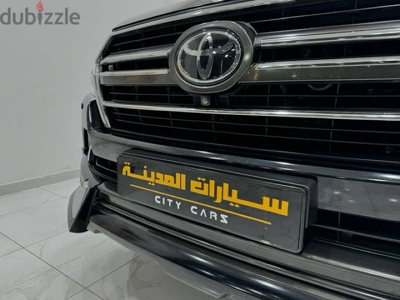 Toyota Land Cruiser 2020 5