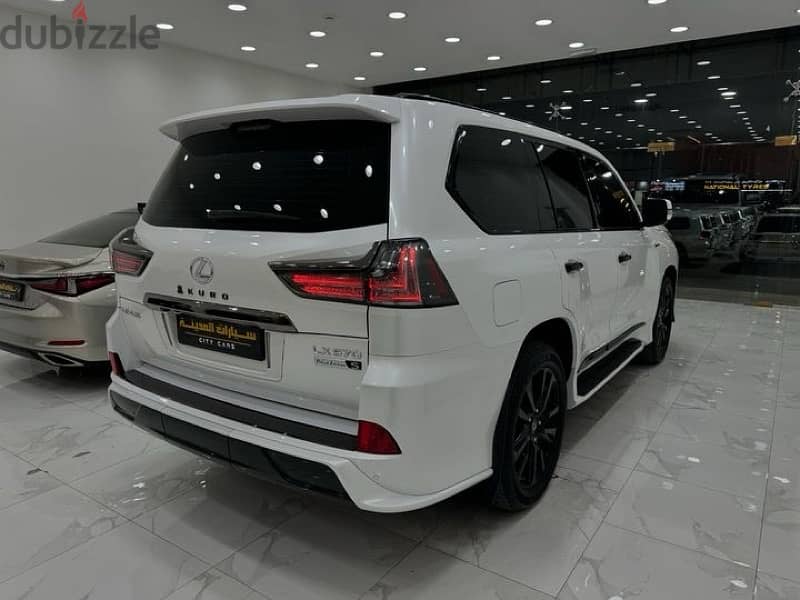 Lexus LX 570 2019 2