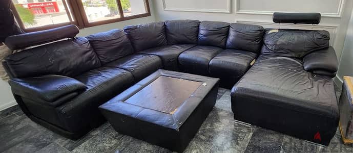 Sofa Leather (7 Seater) with Table