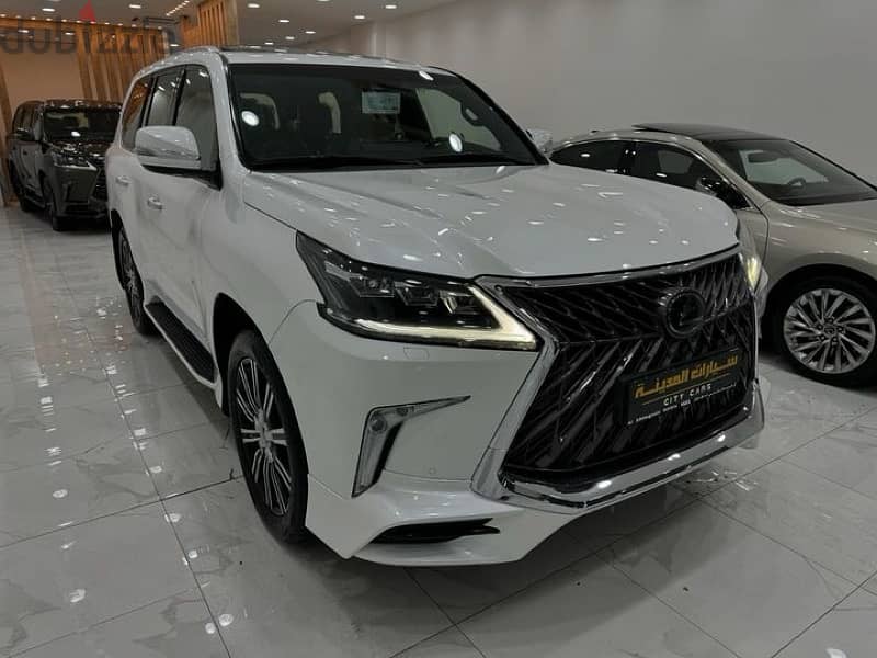 Lexus LX 570 2019 0