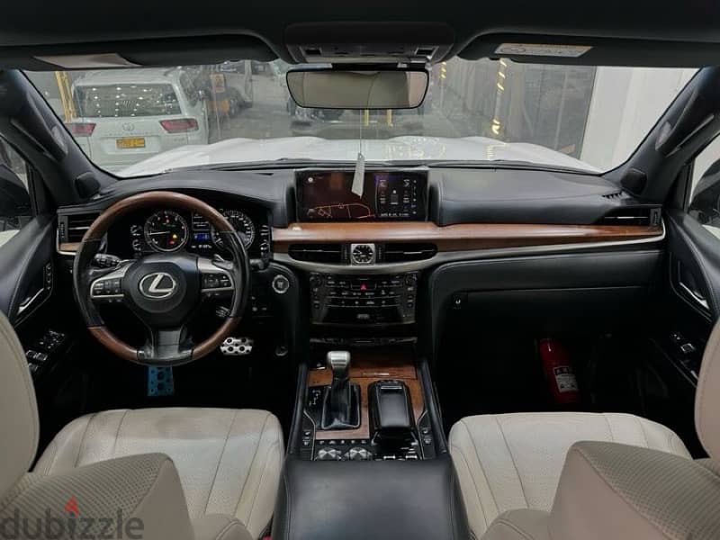 Lexus LX 570 2018 5