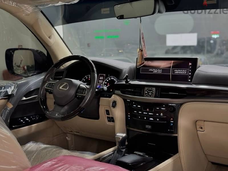 Lexus LX 570 2016 5