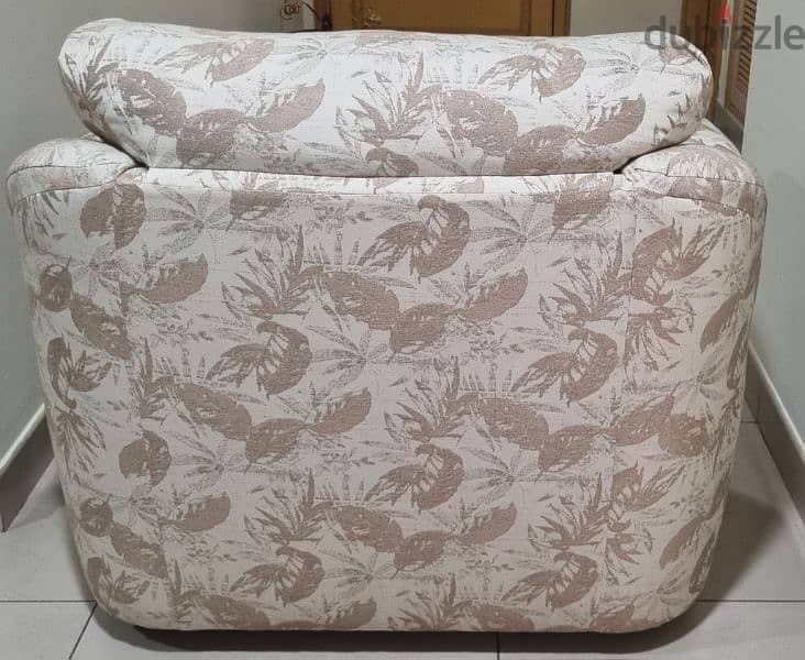 Single Seater Sofa:2Pieces 7