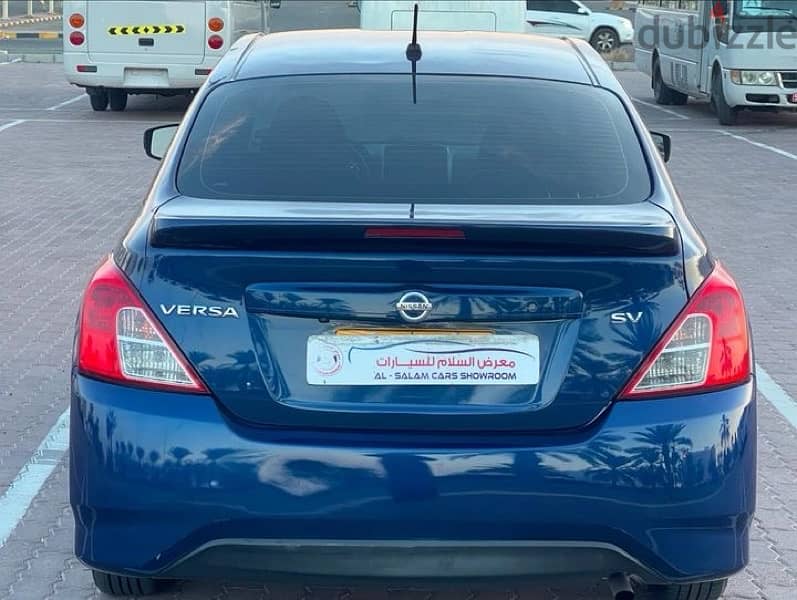 Nissan Versa 2019 5