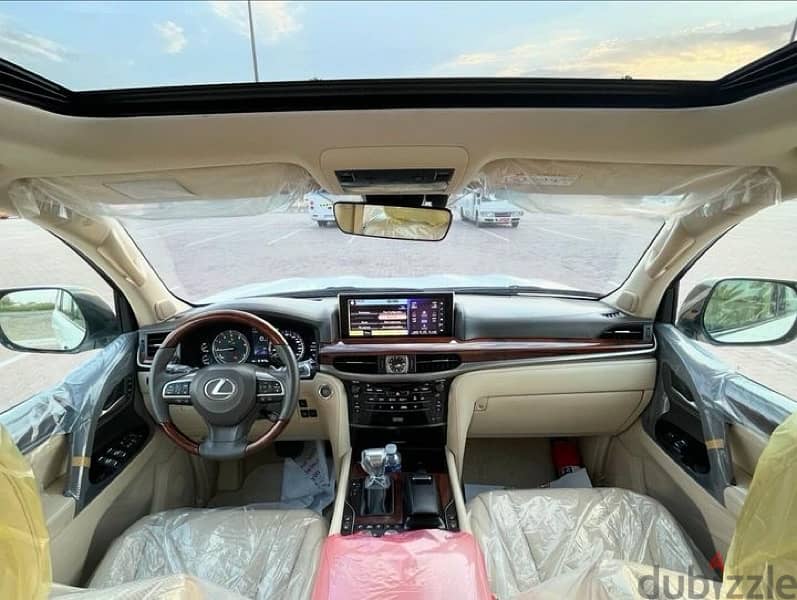 Lexus LX 570 2016 7