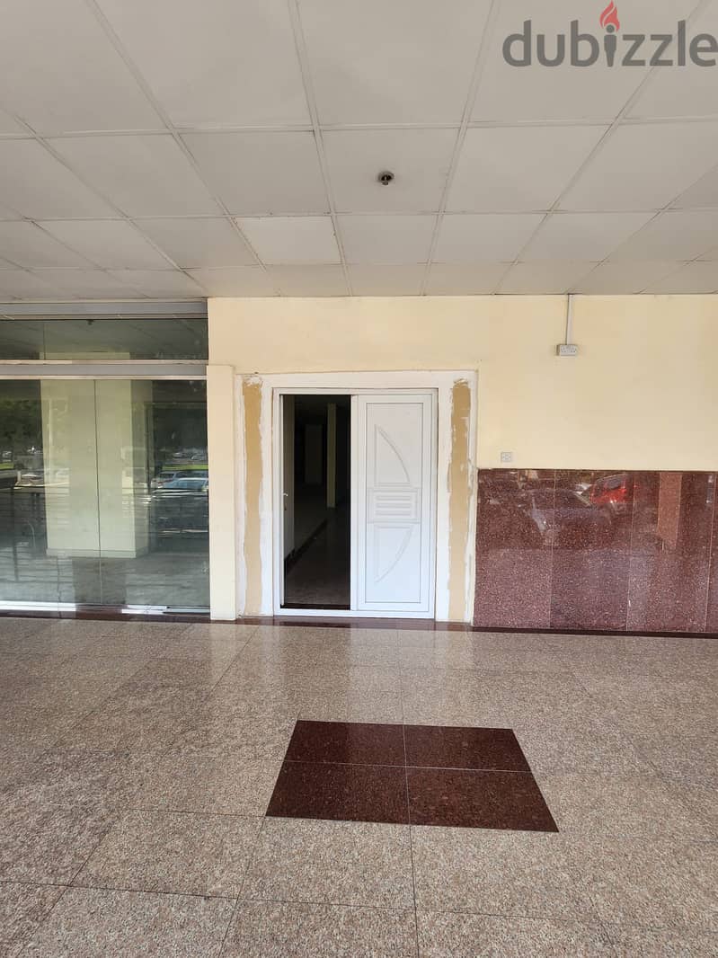 150 sqm Ground Floor Showroom for Rent in Al Khuwair MPC03-4 1