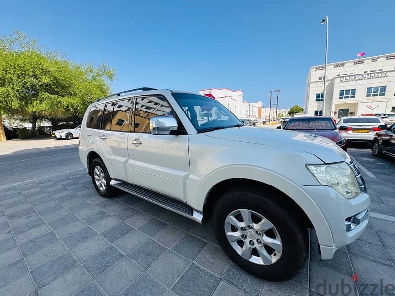 Mitsubishi Pajero 2013 4