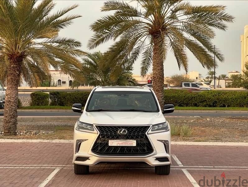 Lexus LX 570 2018 0