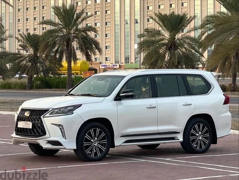 Lexus LX 570 2018 1