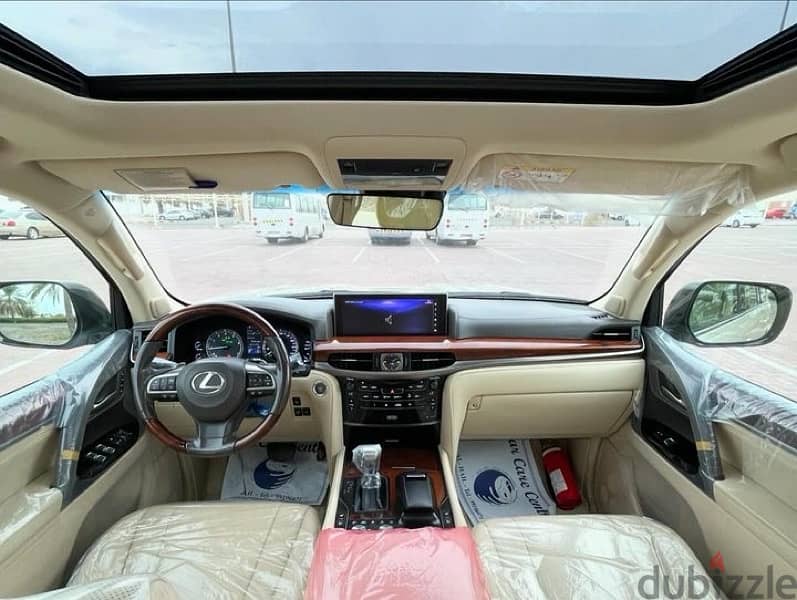 Lexus LX 570 2016 9