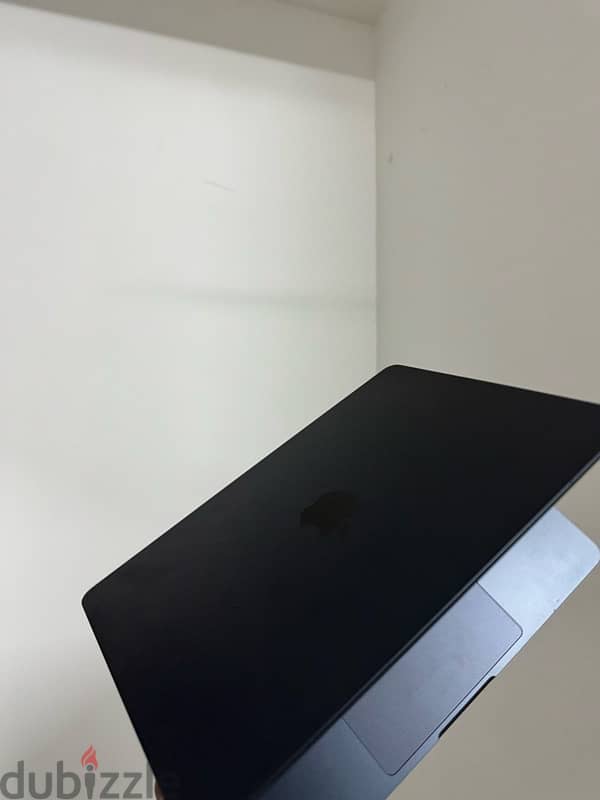 apple macbook m3 2024 3