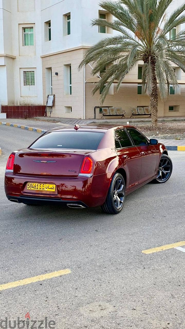 كرايسلر 300S 2021 4