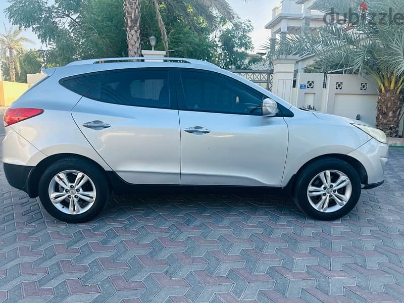 Hyundai Tucson 2013 1