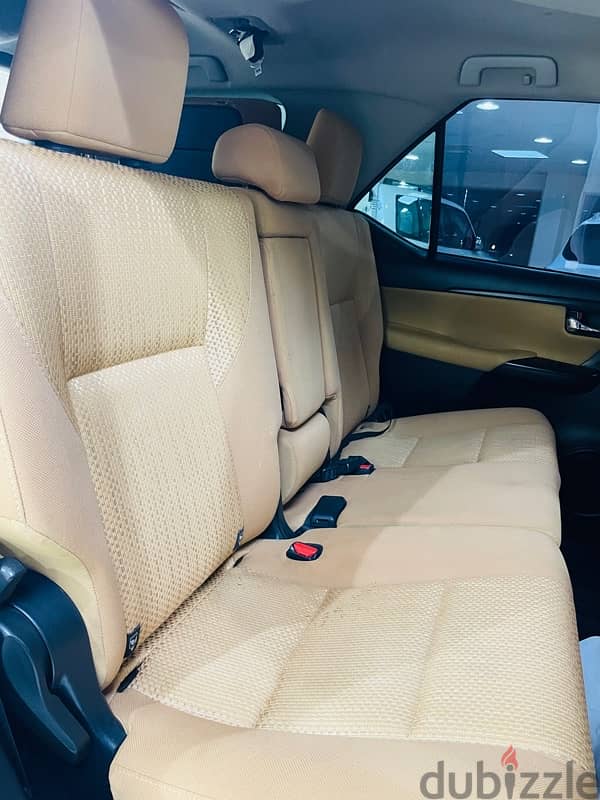 Toyota Fortuner 2019 8