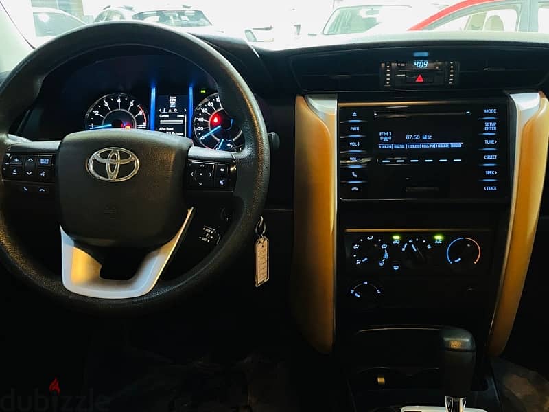 Toyota Fortuner 2019 12