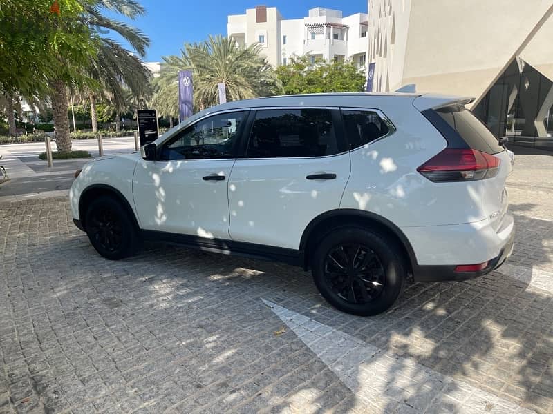 Nissan Rogue 2018 3