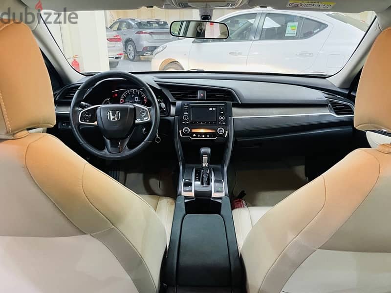 Honda Civic 2019 9