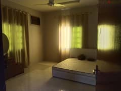 Room for Rent in Semi-Furnished Apartment – Prime Location in Salalah 0