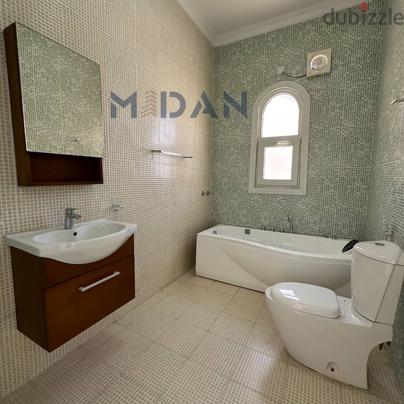 AL GHUBRAH NORTH | BEAUTIFUL 4+1 BR VILLA 18