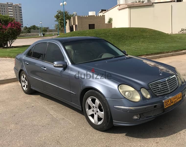 Mercedes-Benz E320 2004 0