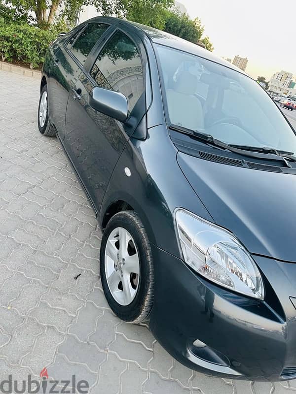 Toyota Yaris 2008 1