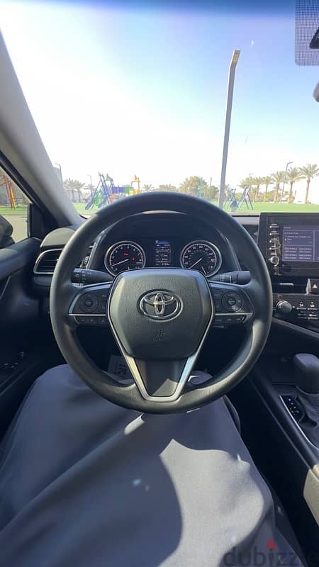 Toyota Camry 2021 9