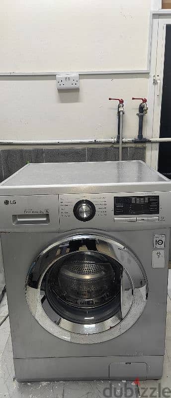 lg 8kg washing machine for sale in good condition 2