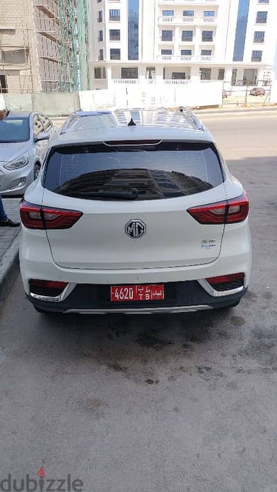 SUV Mg zs for rent Day 12 Rials weekly 75 Rials