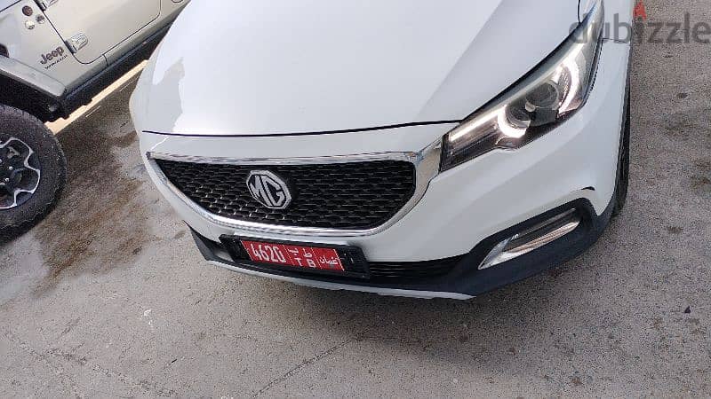 SUV Mg zs for rent Day 12 Rials weekly 75 Rials 5