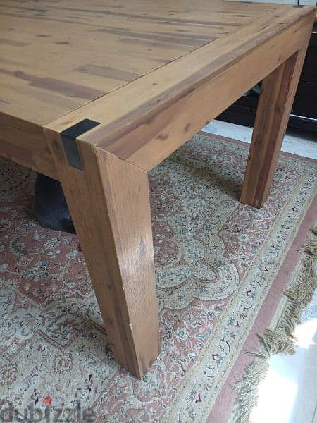 8 seater wooden table 4