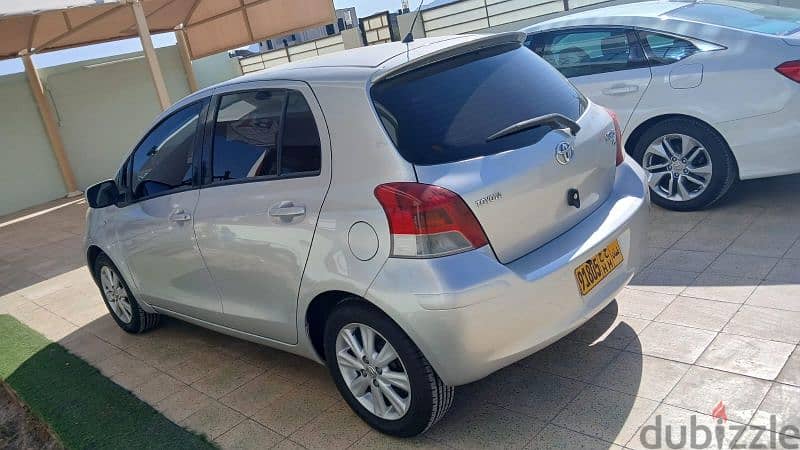 Toyota Yaris 1.5 2009 حالة وكالة استخدام قليل ماشية 220 3