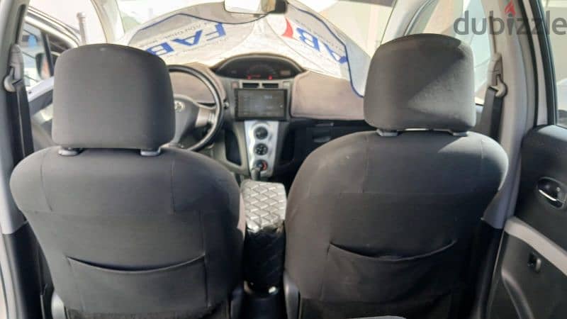 Toyota Yaris 1.5 2009 حالة وكالة استخدام قليل ماشية 220 6