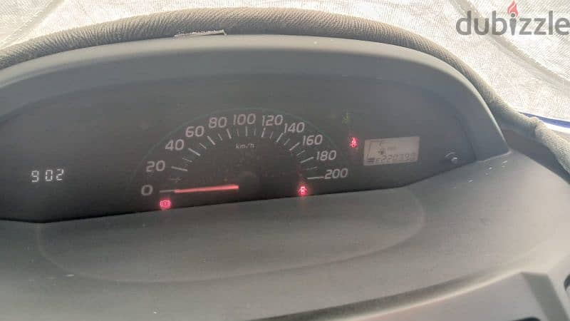 Toyota Yaris 1.5 2009 حالة وكالة استخدام قليل ماشية 220 8