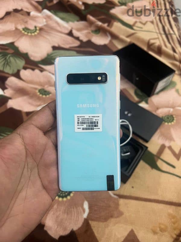 Samsung s10 8/512gb 2