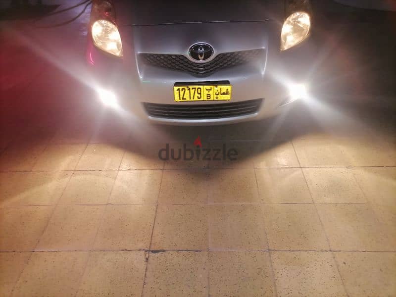 Toyota Yaris 1.5 2009 حالة وكالة استخدام قليل ماشية 220 10