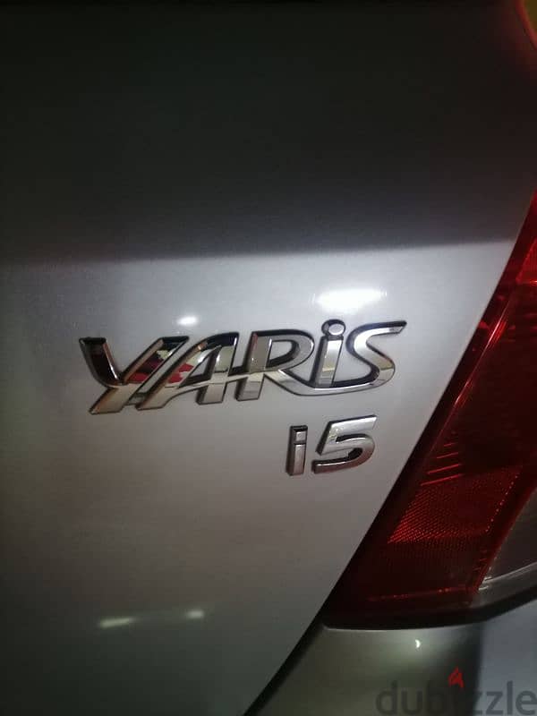 Toyota Yaris 1.5 2009 حالة وكالة استخدام قليل ماشية 220 13