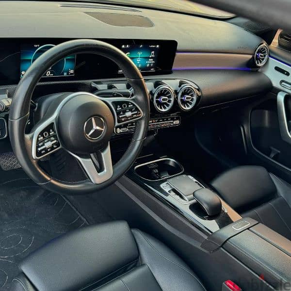 Mercedes-Benz A 220 2019 5