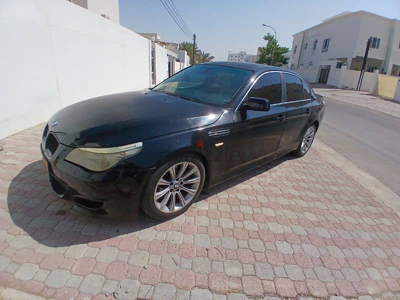 BMW 5-Series 2008 10