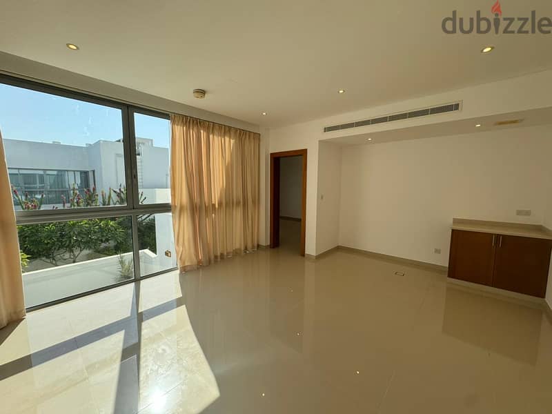 3 + 1 BR Stunning Villa in Reehan Residences, Al Mouj 8