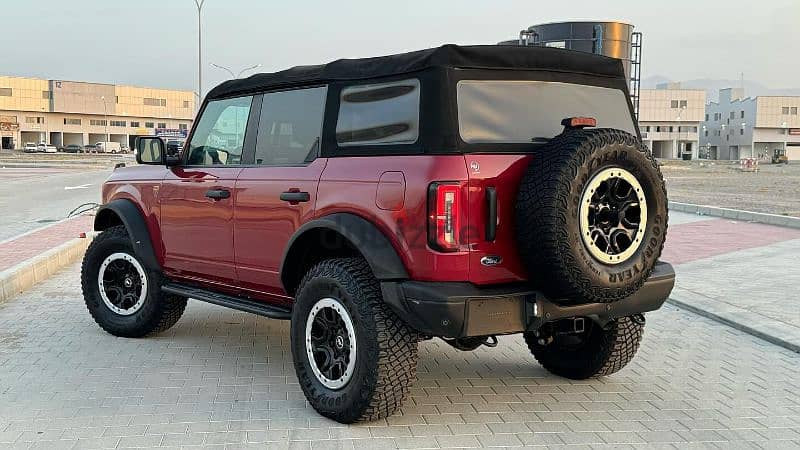 Ford Bronco 2022 3