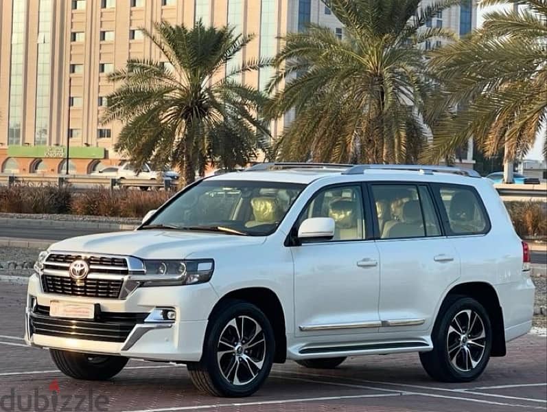 Toyota Land Cruiser 2021 4