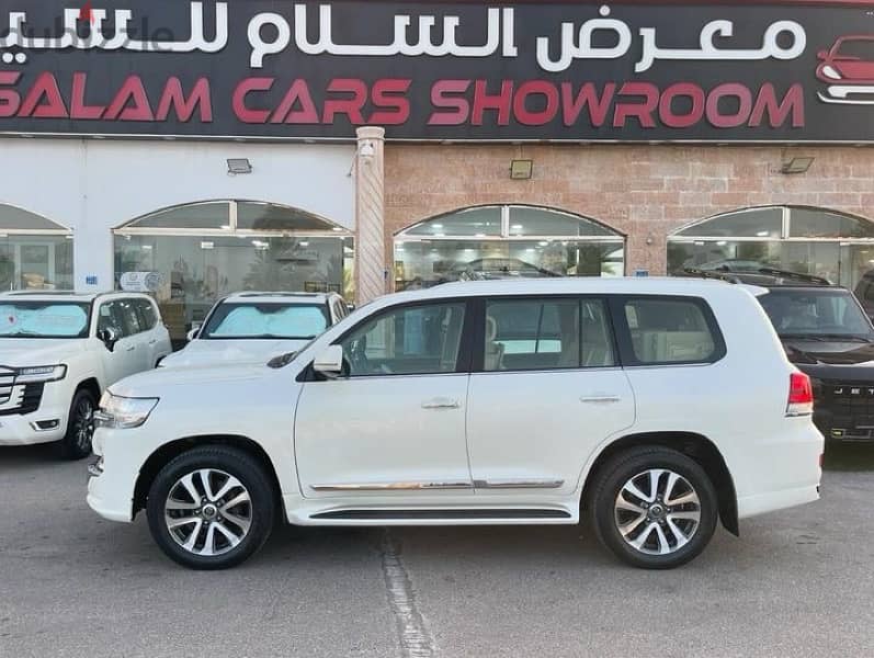 Toyota Land Cruiser 2019 1