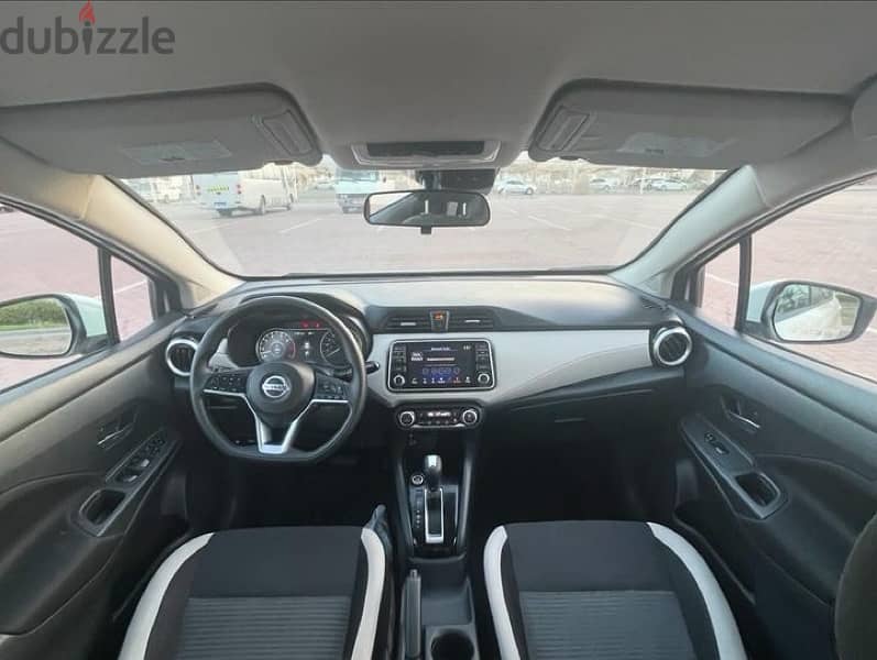 Nissan Versa 2021 6