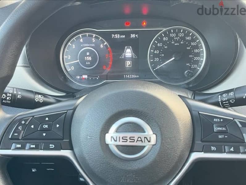 Nissan Versa 2021 7