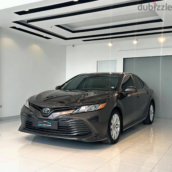 Toyota Camry 2020 1