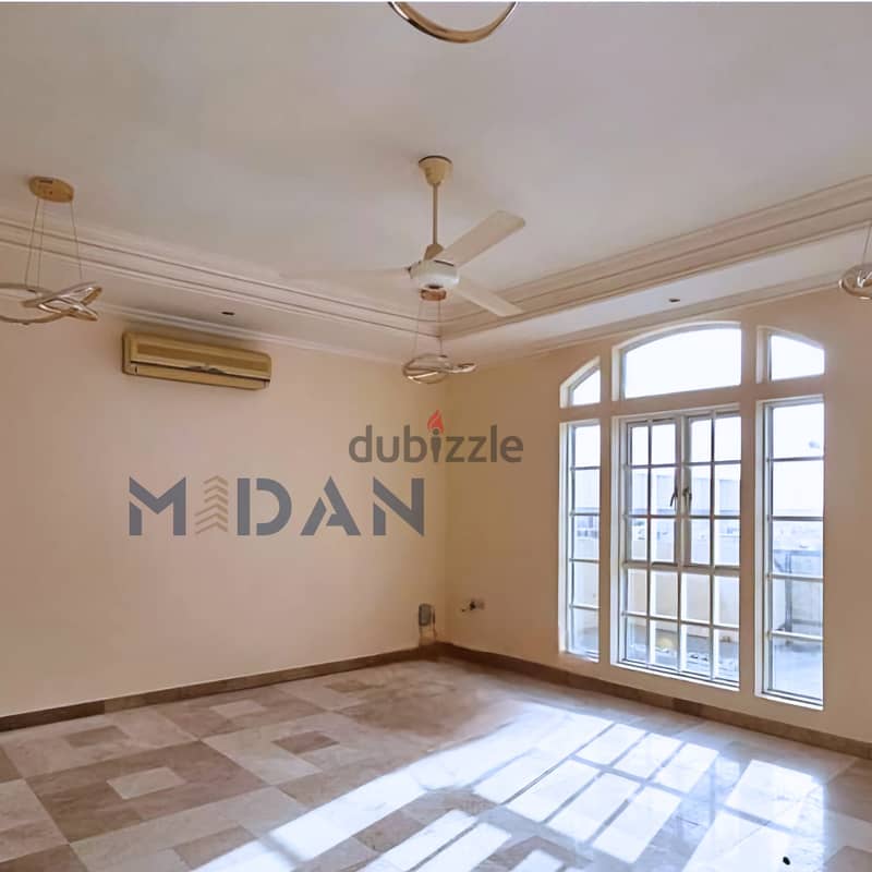 AL KHUWAIR | BEAUTIFUL 5 BR VILLA 2