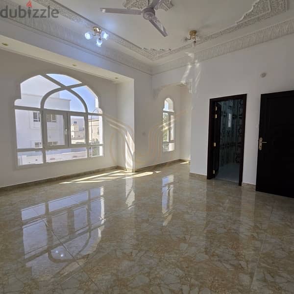 Luxury villa for rent in Al Ansab, price 550 OMR 5