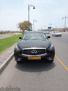 Infiniti QX70 2020 mint condition 0