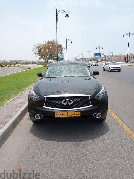 Infiniti QX70 2020 mint condition only 60000km 0